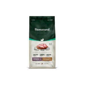 Ração Bionatural Prime para Cães Sênior 7+ de Raças Pequenas Sabor Frango, Blueberry, Coco e Cevada 15kg